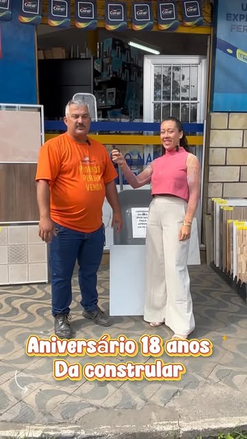 🎉 Setembro chegou e tem festa na Constrular! Este mês completamos 18 anos de história e quem ganha o presente é você...