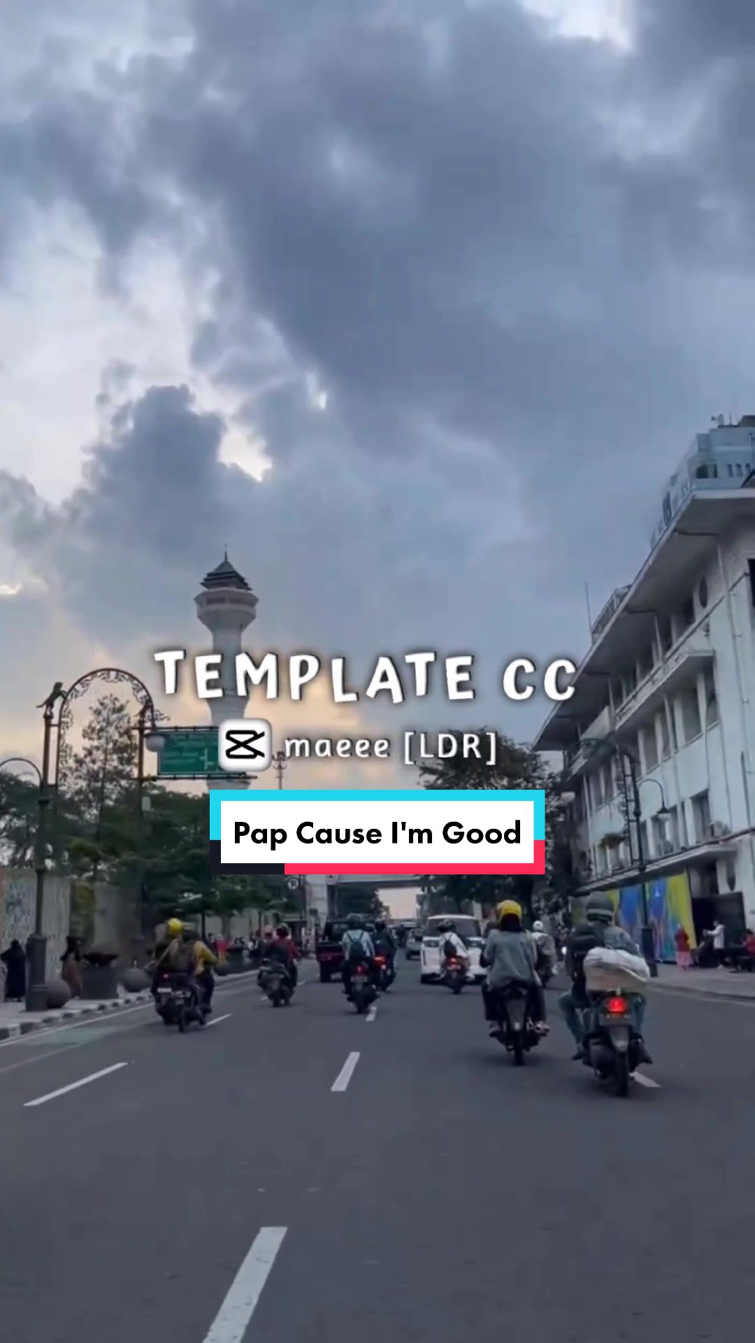 nihh yg lagi rame, pap random 1 Video + 11 Foto skuyyy 🤘🔥 #newtrend #mbaktemplate #viraltiktok #causeimgood #CapCut