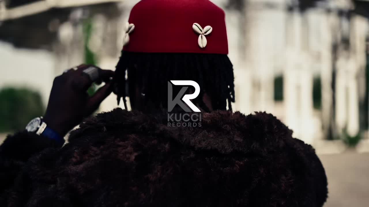 The official visualizer for “Billionaire Minded” by SUBZIRO is OUT NOW. For everyone grinding, dreaming, and building...