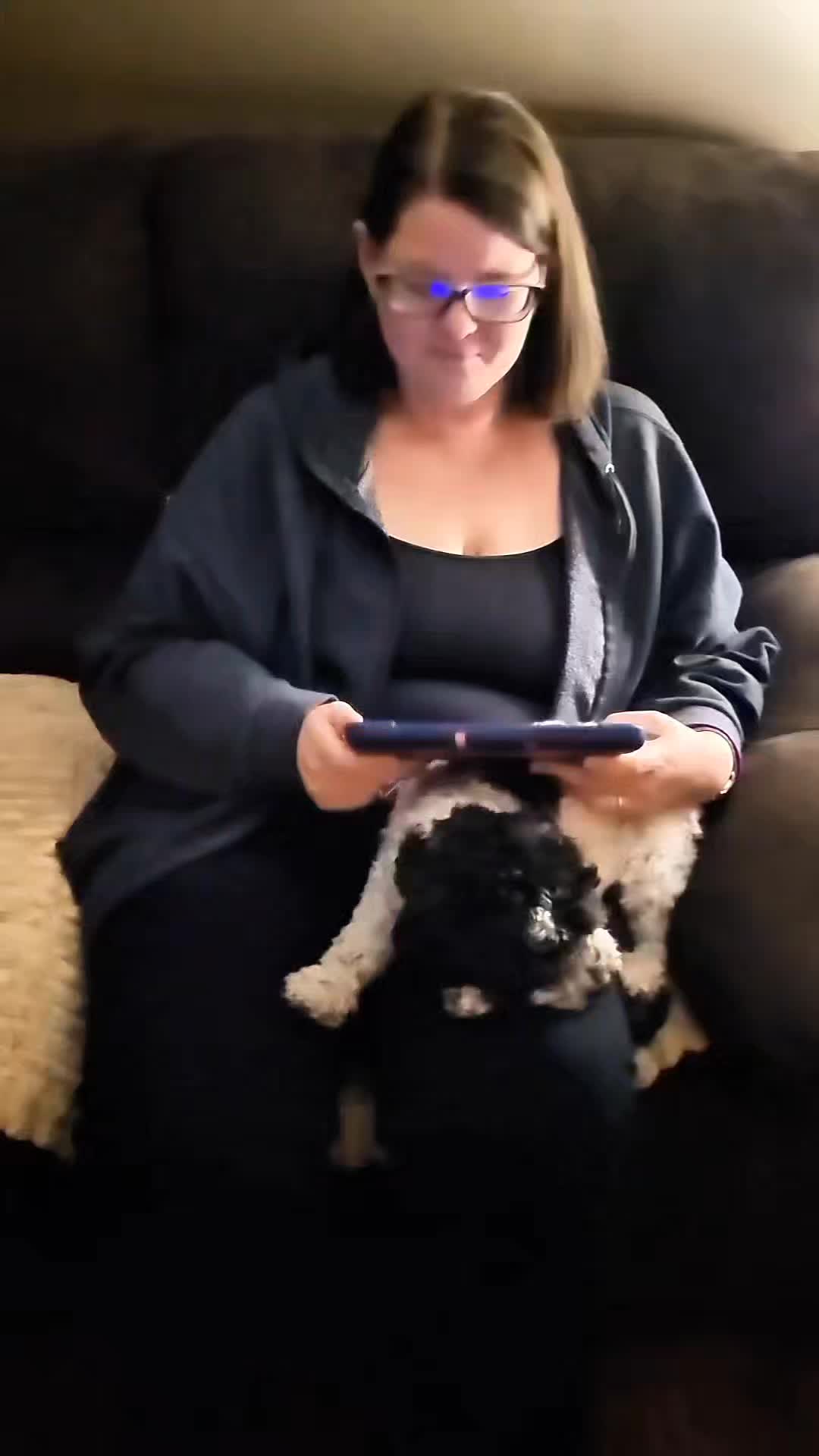 Streaming with the app PigeonCast:) paid partnership #PigeonCast #streaming #movienight #ugccreator