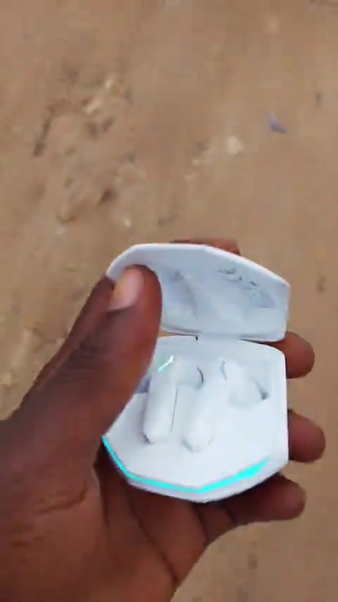 #gaming #gamer #headphones #lenovothinkplus #learnontiktok