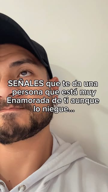 SENALES que te da una persona que esta muy enamorada de ti, aunque lo niegue... #reflexiones #reflexiondeldía #reflex...