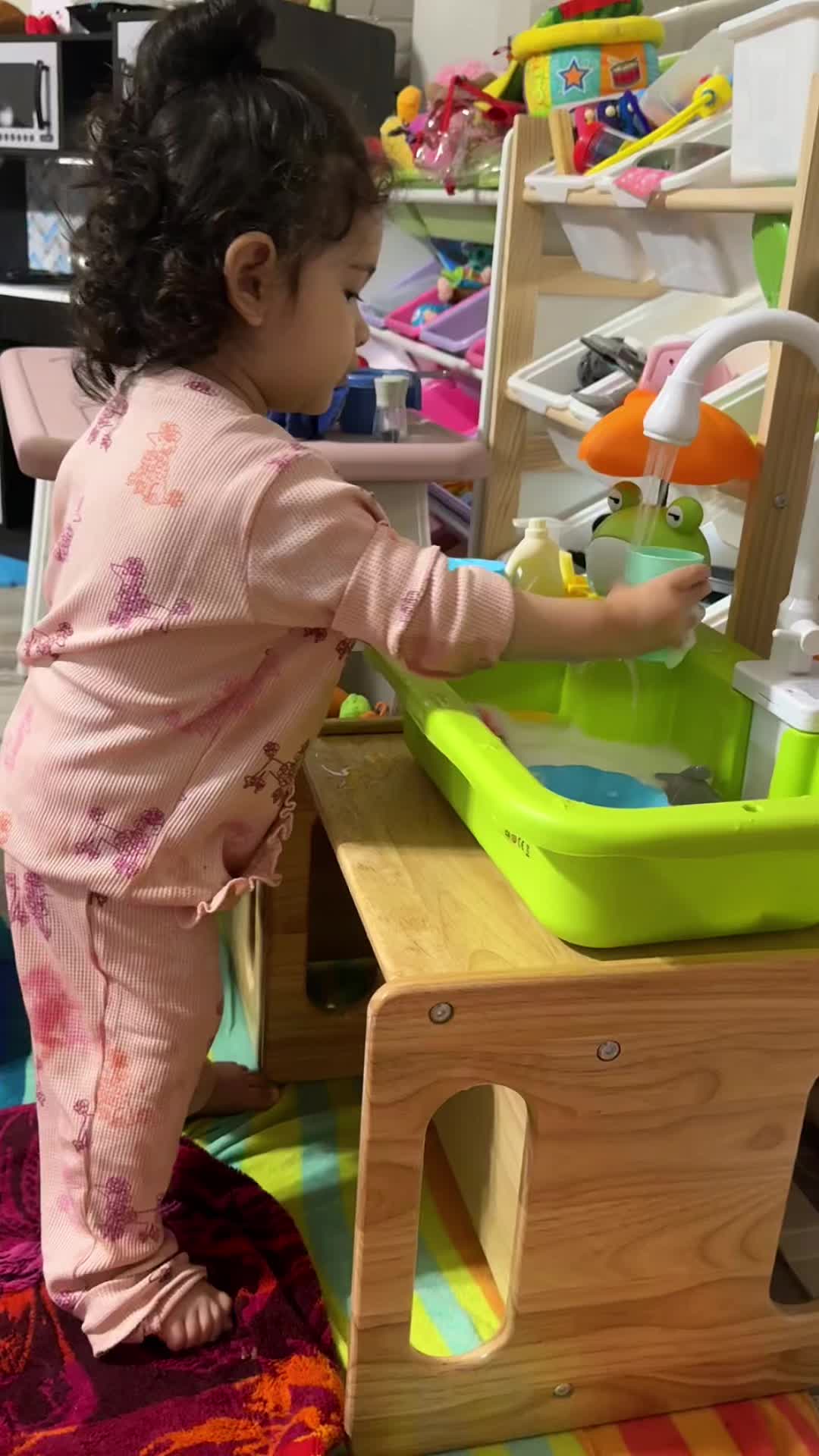 I cannot express how thankful I am for this sink! She is entertained and it allows me to clean while she is distracte...