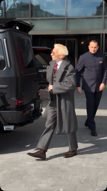 Dale’s car collection — Episode 2. 🖤 Monday: Ferrari, barefoot. Tuesday: G-Class, three-piece suit. The valet has st...