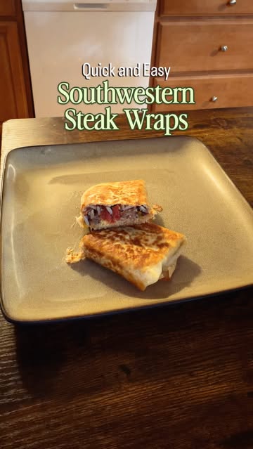 It’s Friday and we’re in love with these pan fried Southwestern Steak wraps! Quick, easy and a killer dinner the whol...