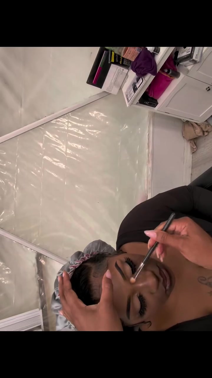 Always hustling #mua #fyp #makeuptutorials