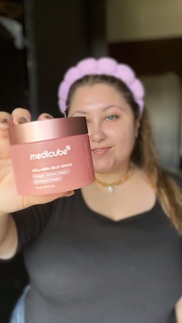 O segredo da minha pele impecável tem nome: é o Collagen Jelly Cream da @medicube_global_official 💕 #medicube #medic...