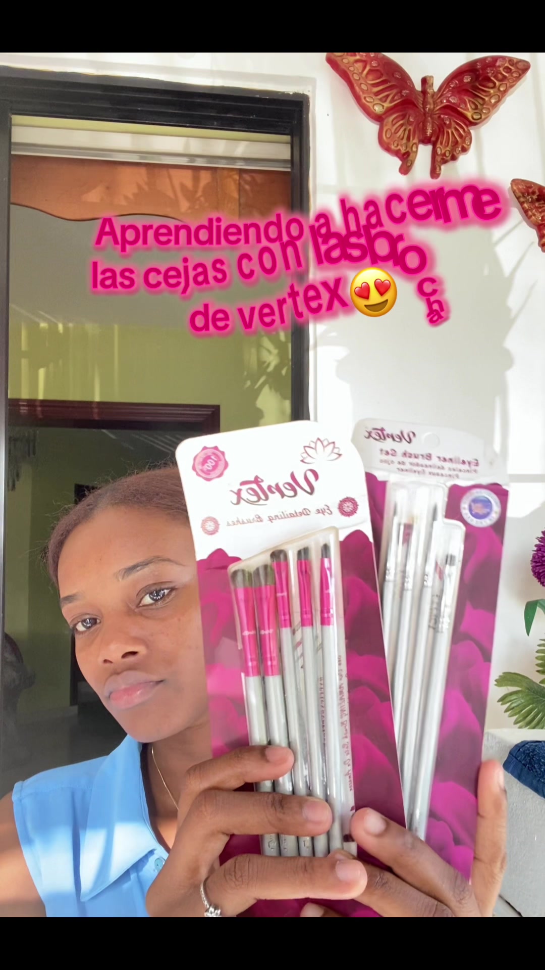 Thank you @Vertex Beauty #foryou #sustainablychic #vertexbeauty #vertexeyelinerstencil #vertexmakeupbrushes Ayudaaaaa...