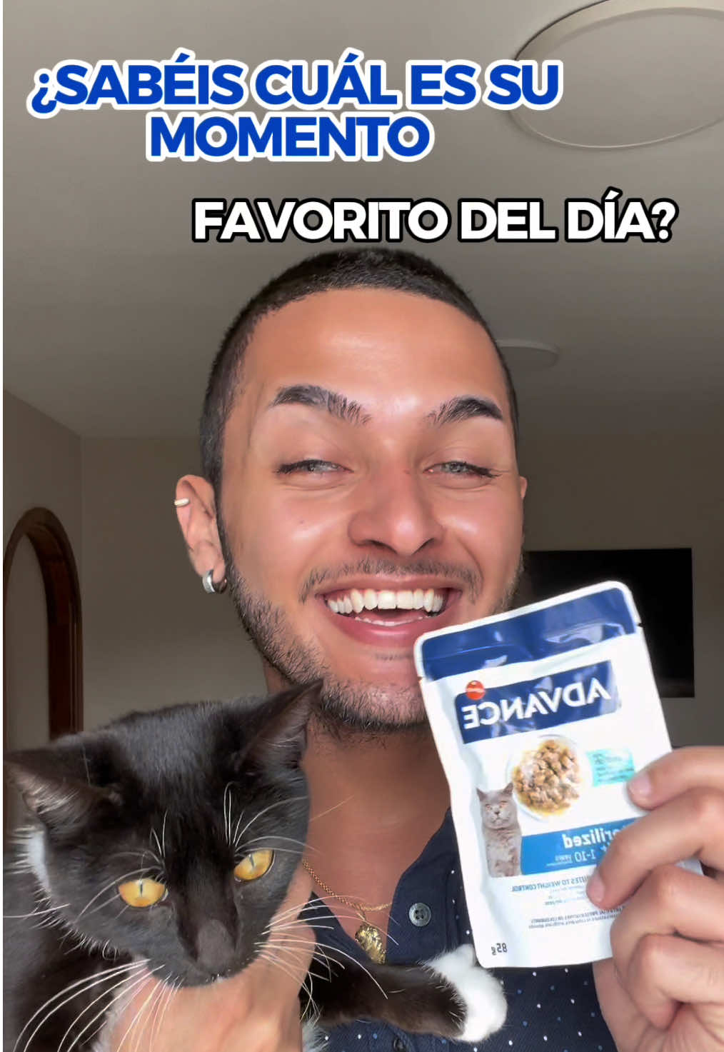 Su felicidad cabe en un bocado o, mejor dicho, en un bocadito en salsa de @Advance 😋🍴#LlamadoIrresistibleAdvance