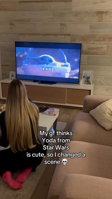 my gf was watching Star wars but I changed a scene💀 #wifeprank #movieclips #moviepranks #starwars
