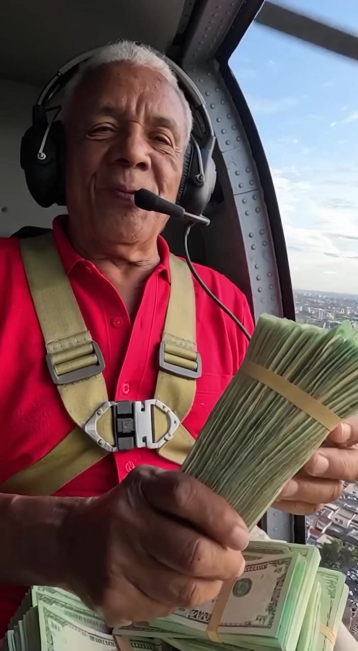Tirando dinero