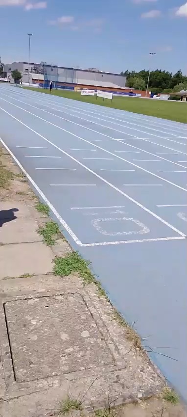 100m  dash