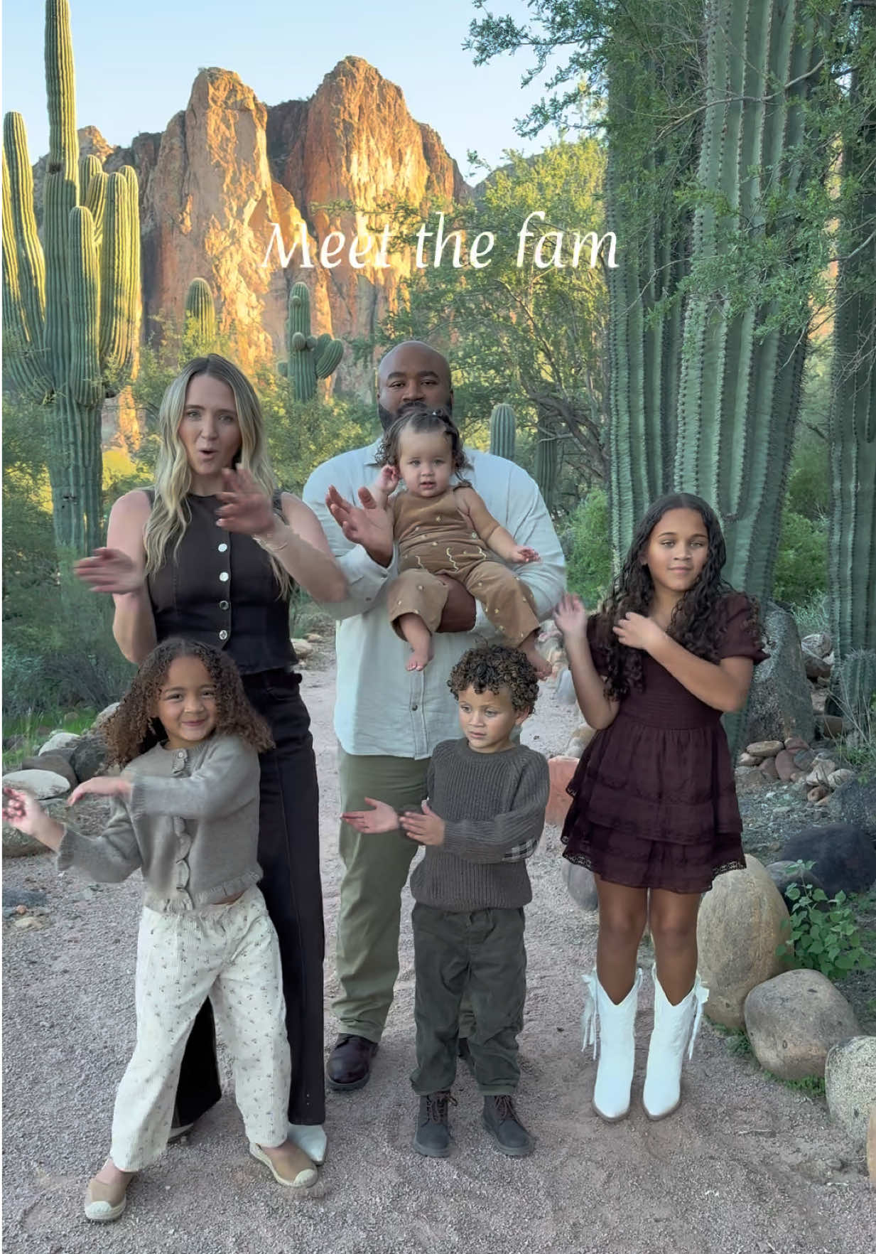 Meet the fam 🫶🏼 #family #transition #familypics