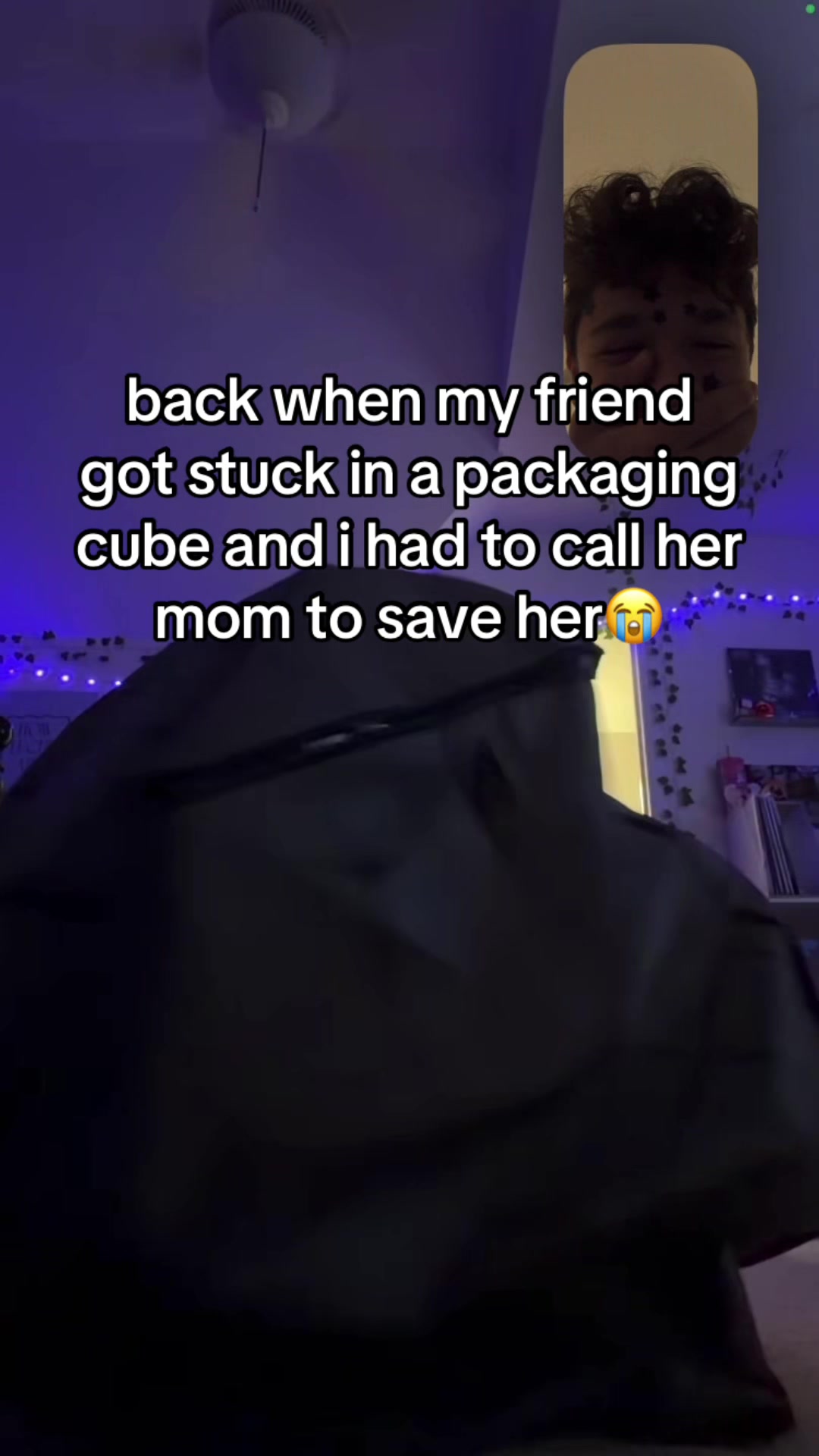 she had to cut it open with a box cutter #fyp #abcxyz #funny #stuck #stupid