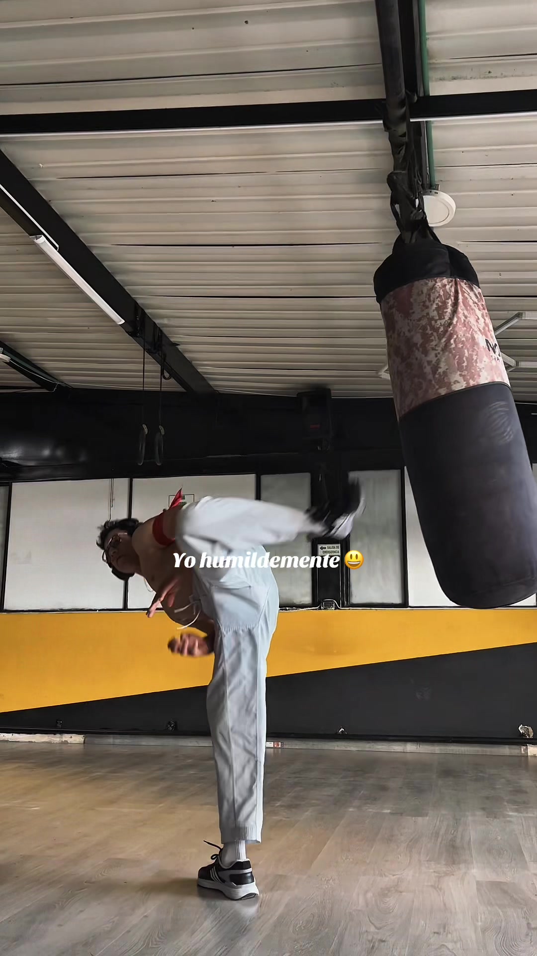 Solo un poco 😎#taekwondo #novia #viral #gymmotivation #patadas