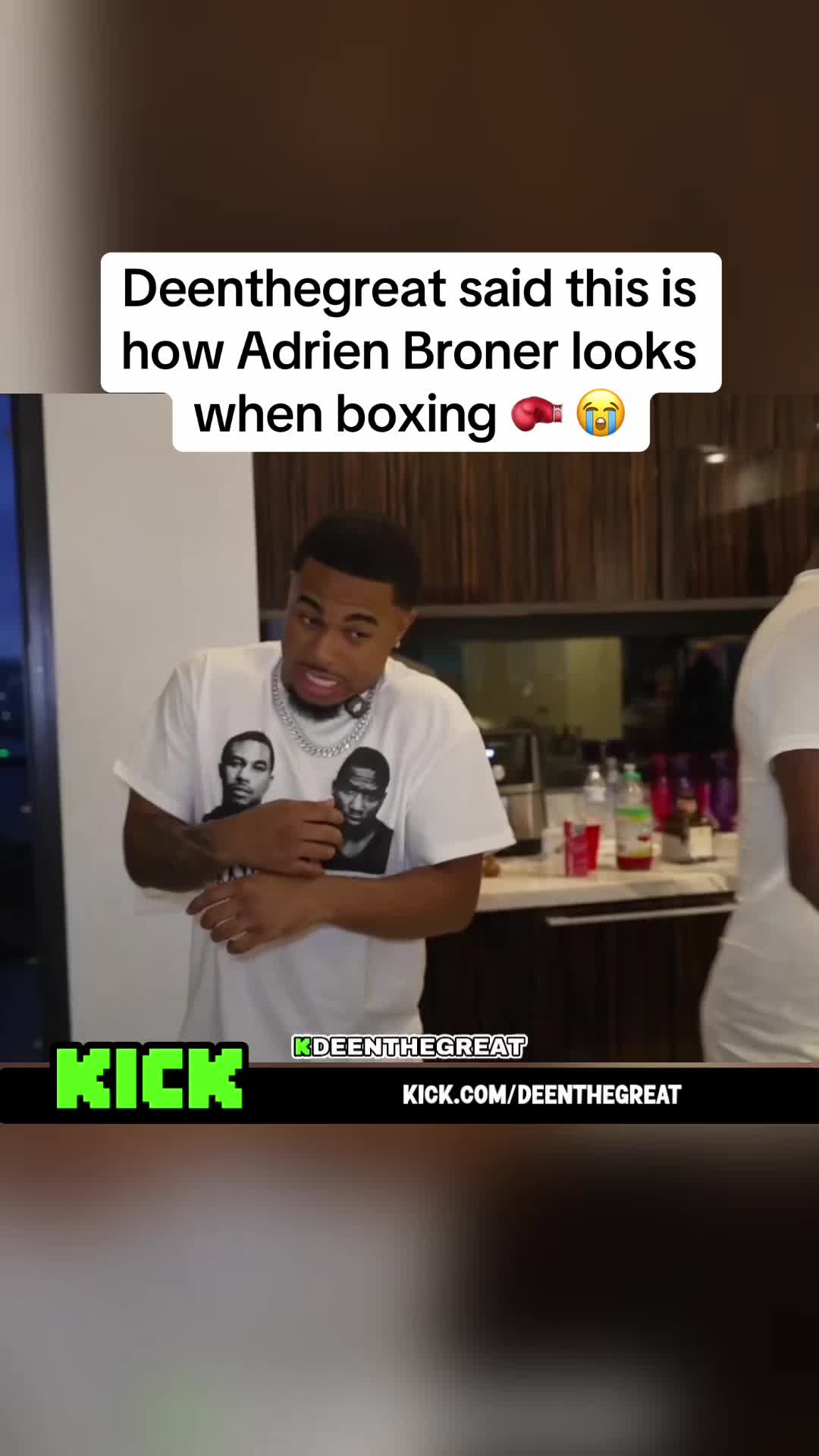 Deenthegreat said this is how Adrien Broner looks when boxing 🥊 😭 #deenthegreat #adrienbroner