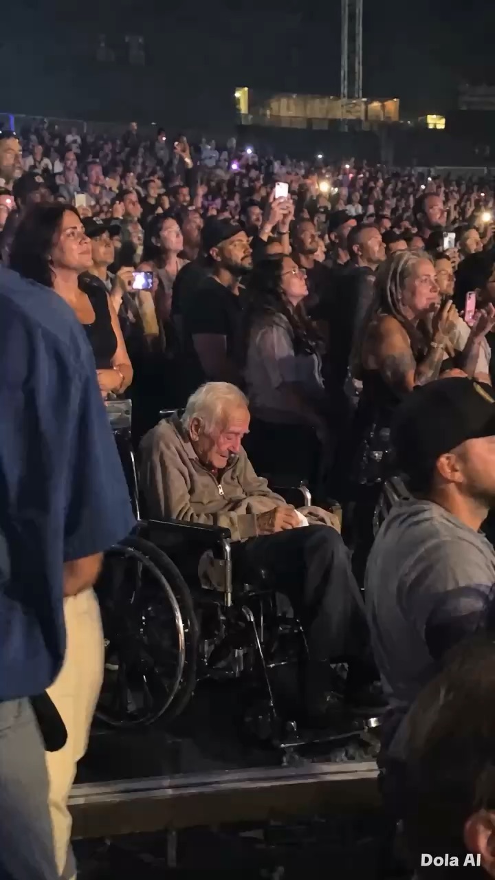 No one noticed him crying