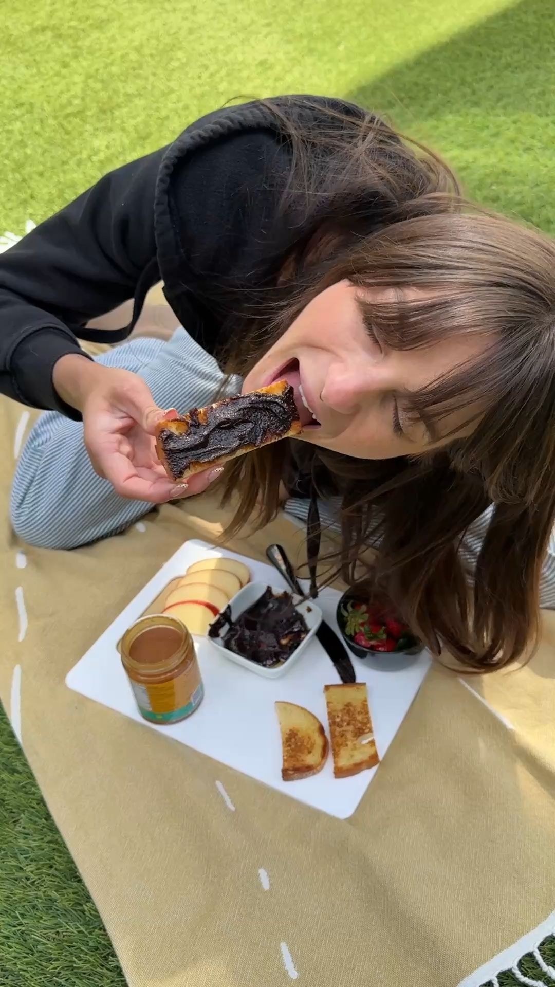 MaddyOutdoors_Kokada_Picnic_Apr2026