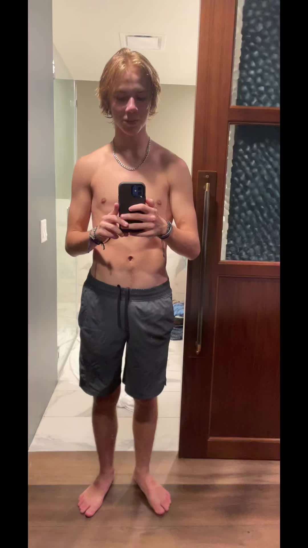 Thanks @Layton for the vid. #gym #back #fyp