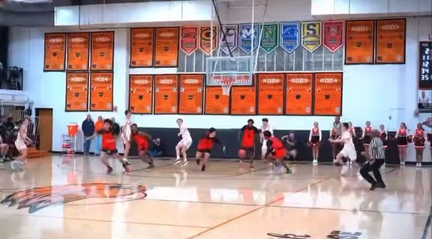 Fastbreak Dunk!