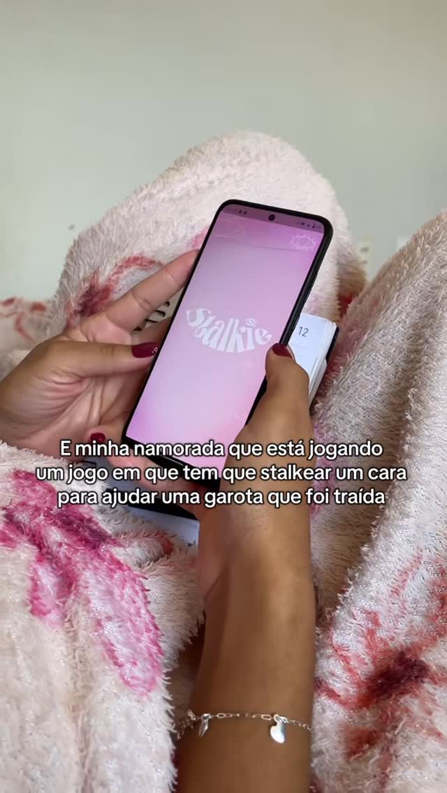 Girls… imagina um jogo onde você precisa investigar pistas pra ajudar uma garota sendo traída 👀💅 #girly #jogosdemen...