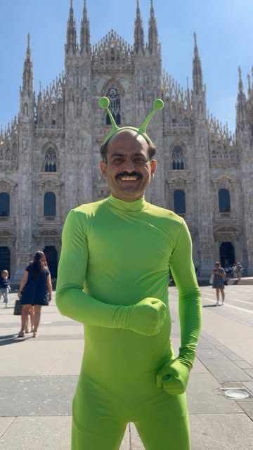 POV: bro landed in Milan 👽🇮🇹