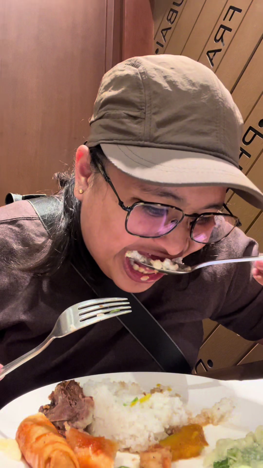 Pagkain is life kahit masakit ang bagang 🤣🤣 #fyp #contentcreator