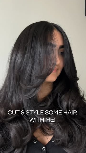 Join me behind the chair🤗 Follow along as we bring her hair back to life—starting with a fresh trim to remove the de...