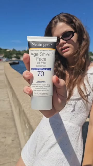 My everyday sunscreen essential ☀️ Lightweight, hydrating, and perfect for daily protection! Thanks @neutrogena @infl...