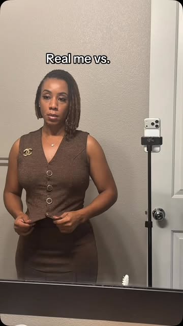 No one talks about the part of losing weight where your body changes faster than your mind can process it. You look i...