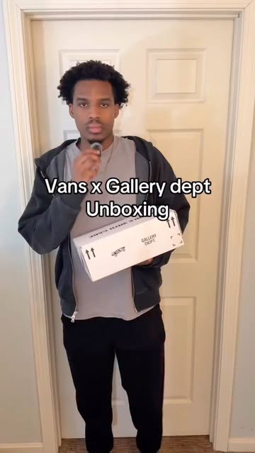 gallery dept vans unboxing @vans @gallerydepartment • • • #streetwear #fashion #OOTD #sneakers #fashioninspo