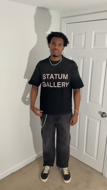 1 Tee 5 Fits @statumgallery #explorepage #streetwear #ootd #fashion #outfitinspo #fashioninspo #viral