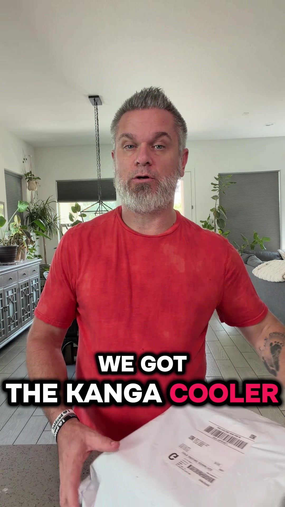 Skip the ice run. 😎🧊 Just slide your cold 12-pack into the Kanga Kase Mate, zip it up, and you’re ready to go. It k...