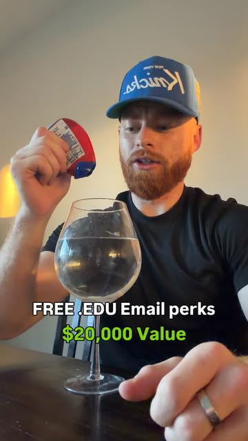 College students listen up #college #student #brokecollegestudent #discounts #lifehacks