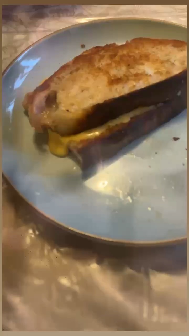 Grilled Cheese with Tomato Soup