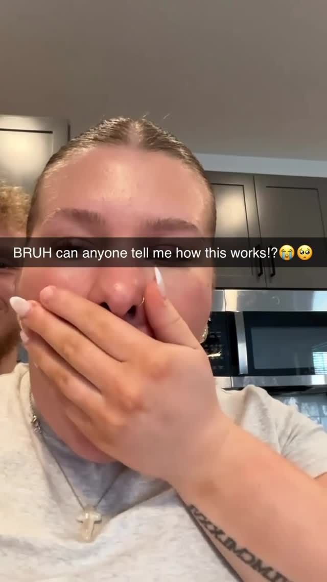 How does it do that 😭😭
