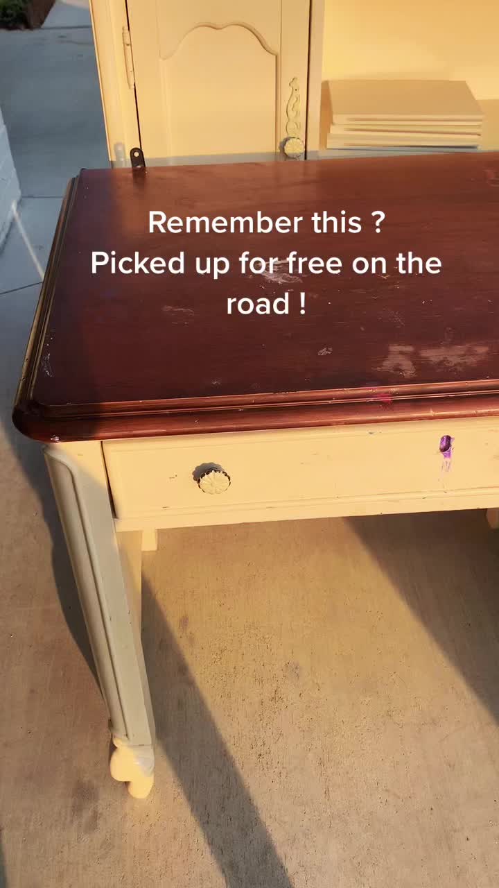#furnitureflip #redofurniture #yourtrashismycash #yourtrashismytreasure #furniturefinds #furnituremakeover #furniture...