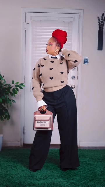 Wear it -> Style it 💋 What’s your vibe? 1, 2 or 3 ? 👀 • 🎥: @1ofmyguys Hair: @naijahairschool_ Sweater: @shoptemu E...