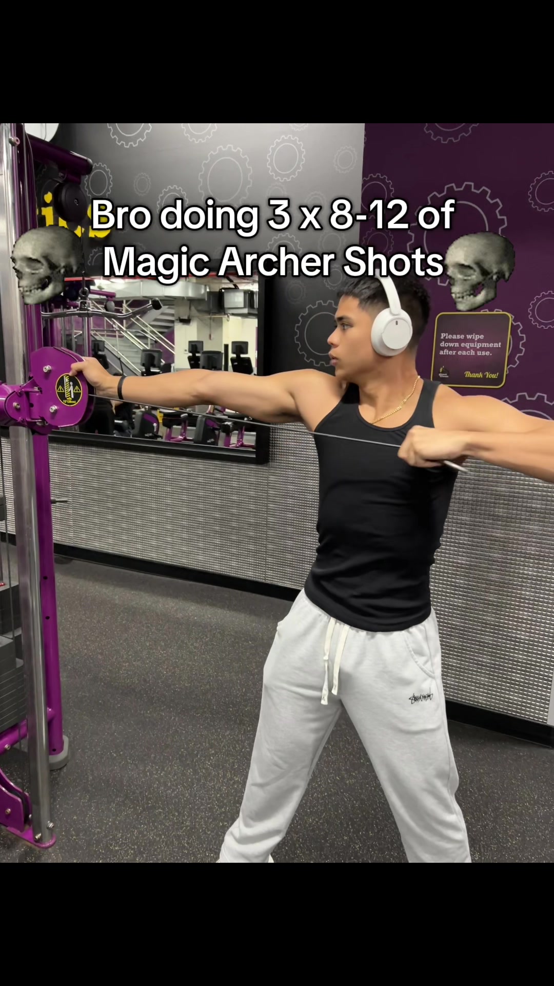 Bros doing lineups irl @Reignderr #clashroyale #jynxzi #ryley #fylpシ #targetaudience #gym #abs