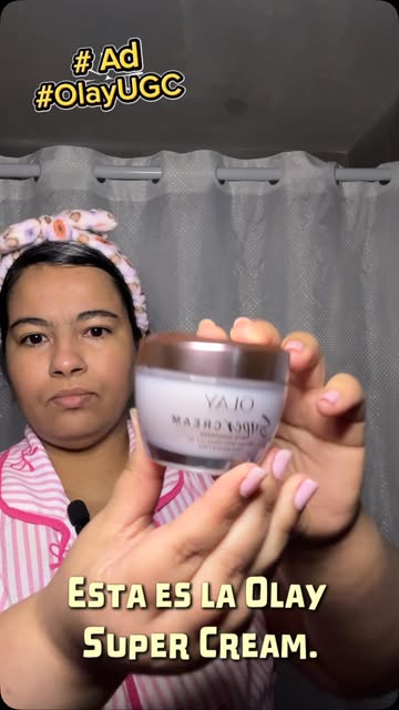 Probé la Olay Super Cream por primera vez y me sorprendió lo suave que se siente. La textura es cremosa pero ligera,...