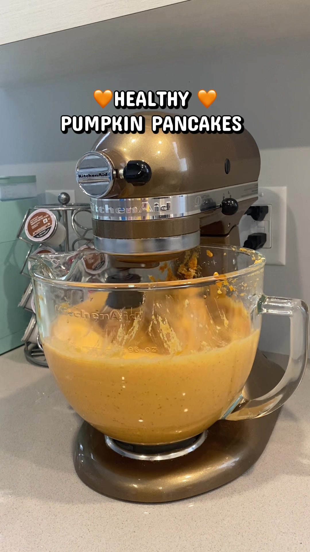 This makes 20+ small pancakes. Good for freezing for blw! Toddler approved 🙌 Healthy pumpkin pancakes Recipe Below:...