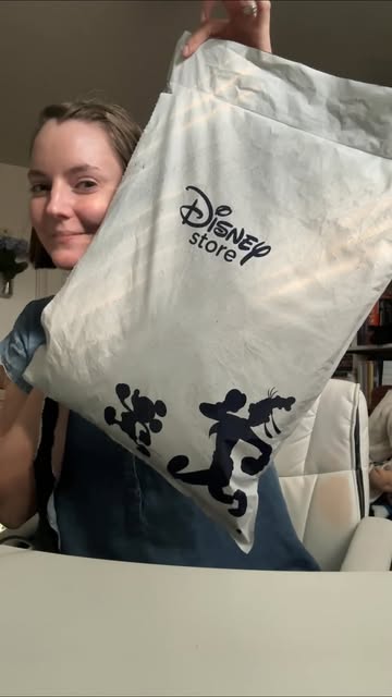 Am I a snob for thinking this should have been 100% cotton? #theprincessdiaries #thedisneystore #genovia #protectjuli...