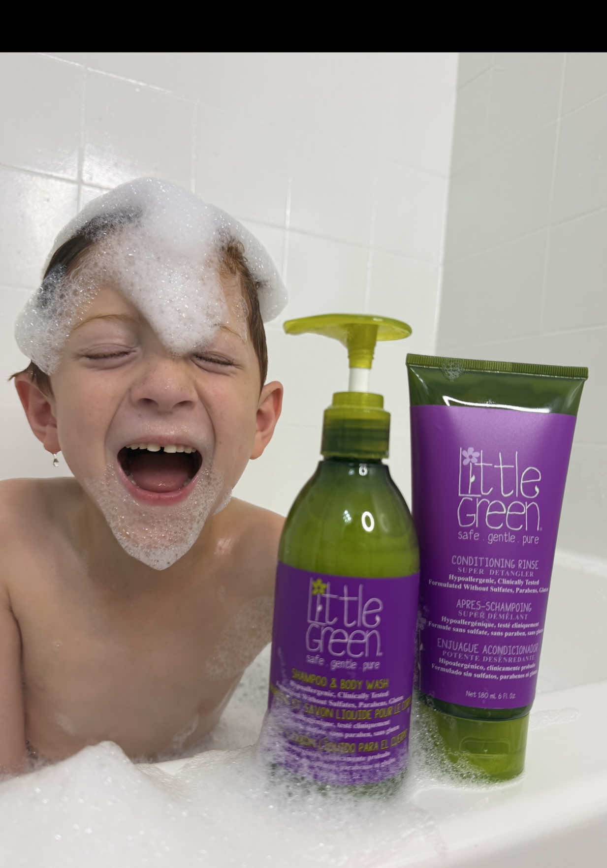 Bath time just got a little more fun! 🫧💜 Luciano got to try the shampoo & conditioner from @LittleGreen, and we had...