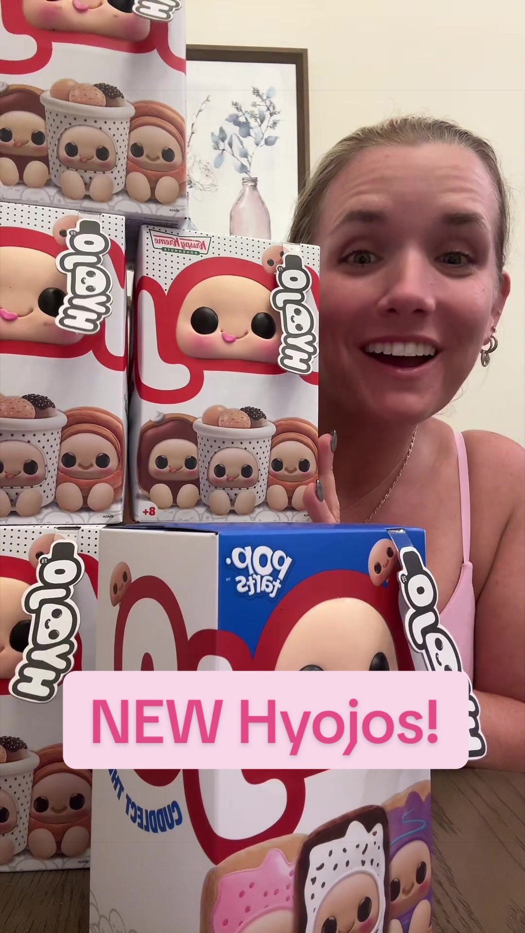 Well that didn’t go as planned…🤦🏼‍♀️ @Hyojo @Pop-Tarts @Krispy Kreme #hyojo #hyojounboxing #blindboxunboxing #krisp...