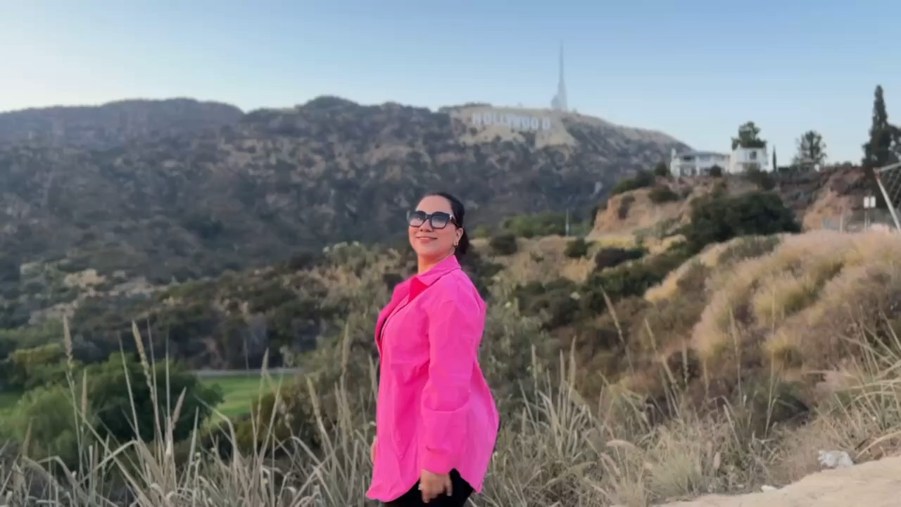 LA