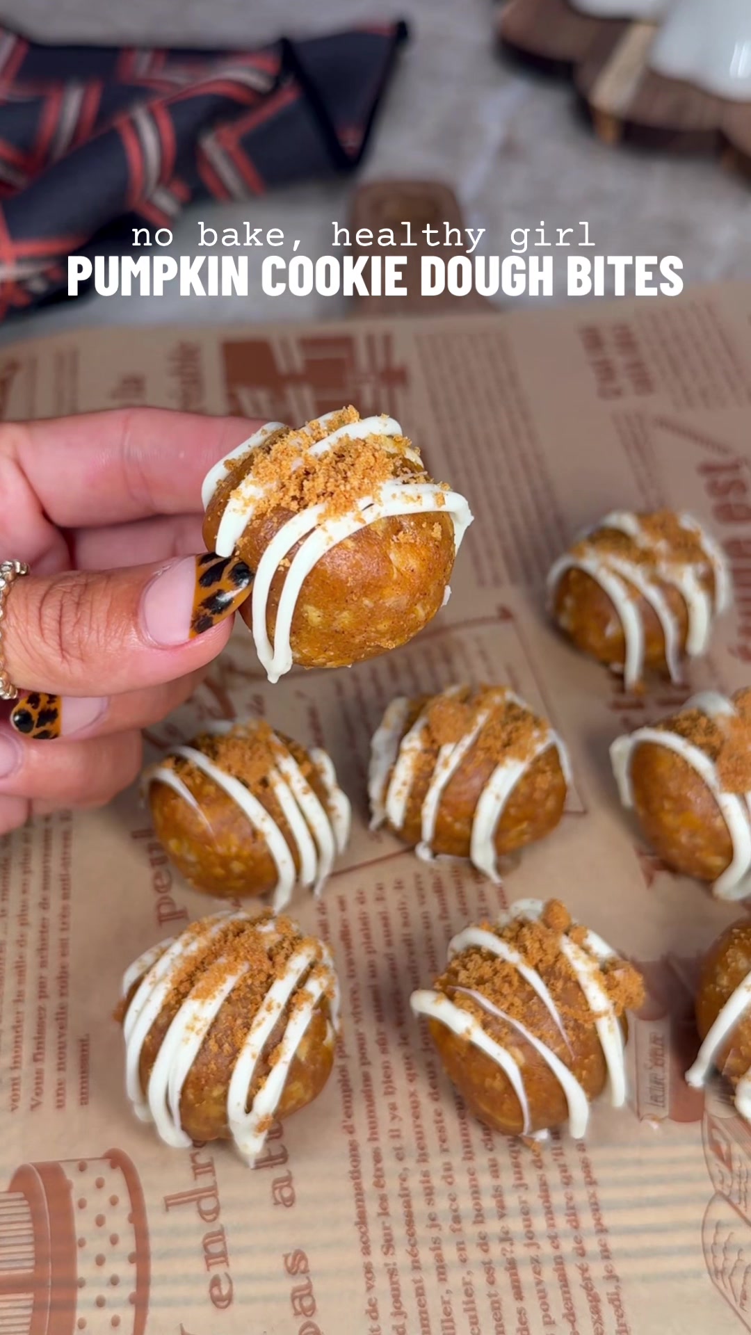 perfect lil bite size cookie dough balls for fall 🍂🎃!! Love these before the gym or before bed hehe #healthydessert...