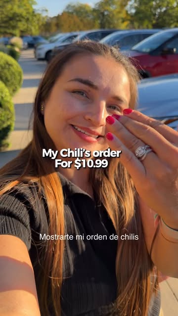 Spicy chicken sandwich lovers, #chilispartner this one is for you 🌶️🔥 I tried Chili’s Spicy Big Crispy 3 For Me — c...