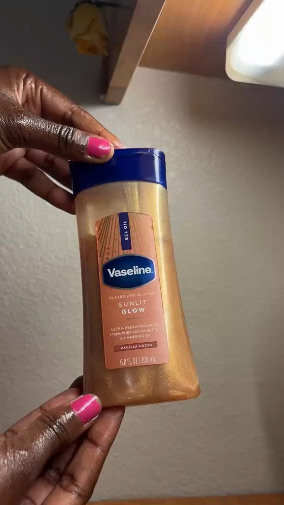 Vaseline glow lit lotion