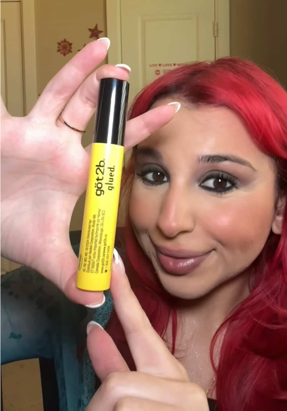 @got2busa #LockItWithgot2b Take this as your sign to try the göt2b® glued® 2-in-1 Brow & Edge Gel ✨