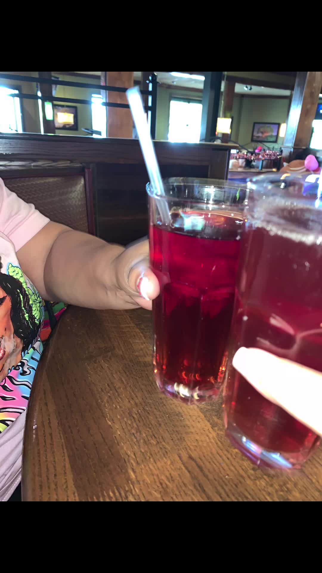 AppleBees Applebees #applebeesbarandgrill #applebeeschallenge #applebeesonadatenight #foodie #food #applebeesholidays...